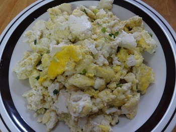 豆腐入り煎り卵